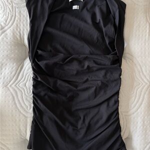 Black Ruched Aritzia Contour Top